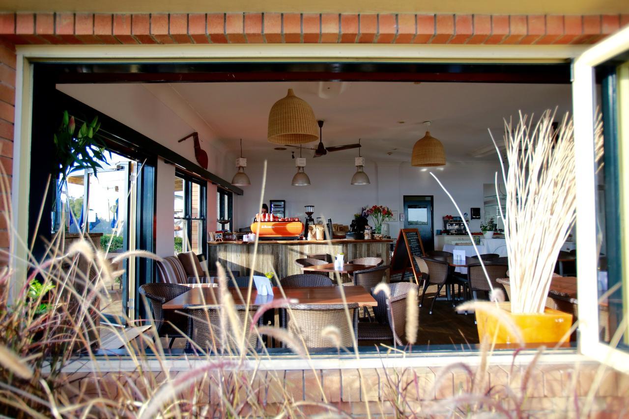 Tea Gardens Hotel エクステリア 写真